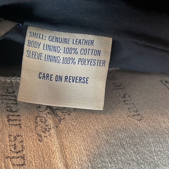 NWT vantage USA genuine leather jacket. Brand new Never used.size medium. - Picture 12 of 13